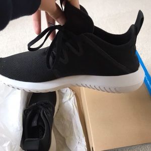 Adidas tubular viral 2